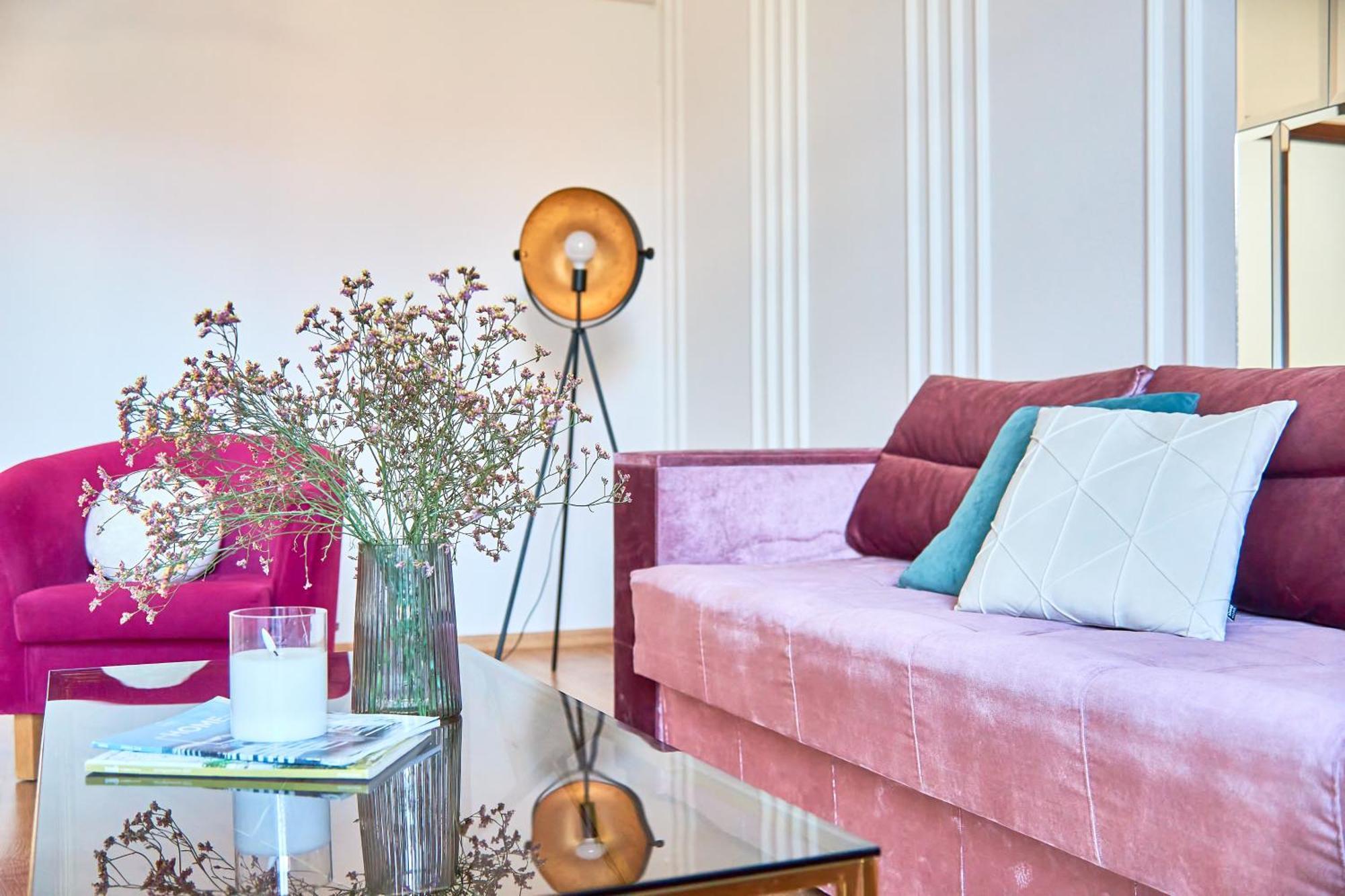 Elegant Lux Apartment In Central Square Muncaci Exterior foto
